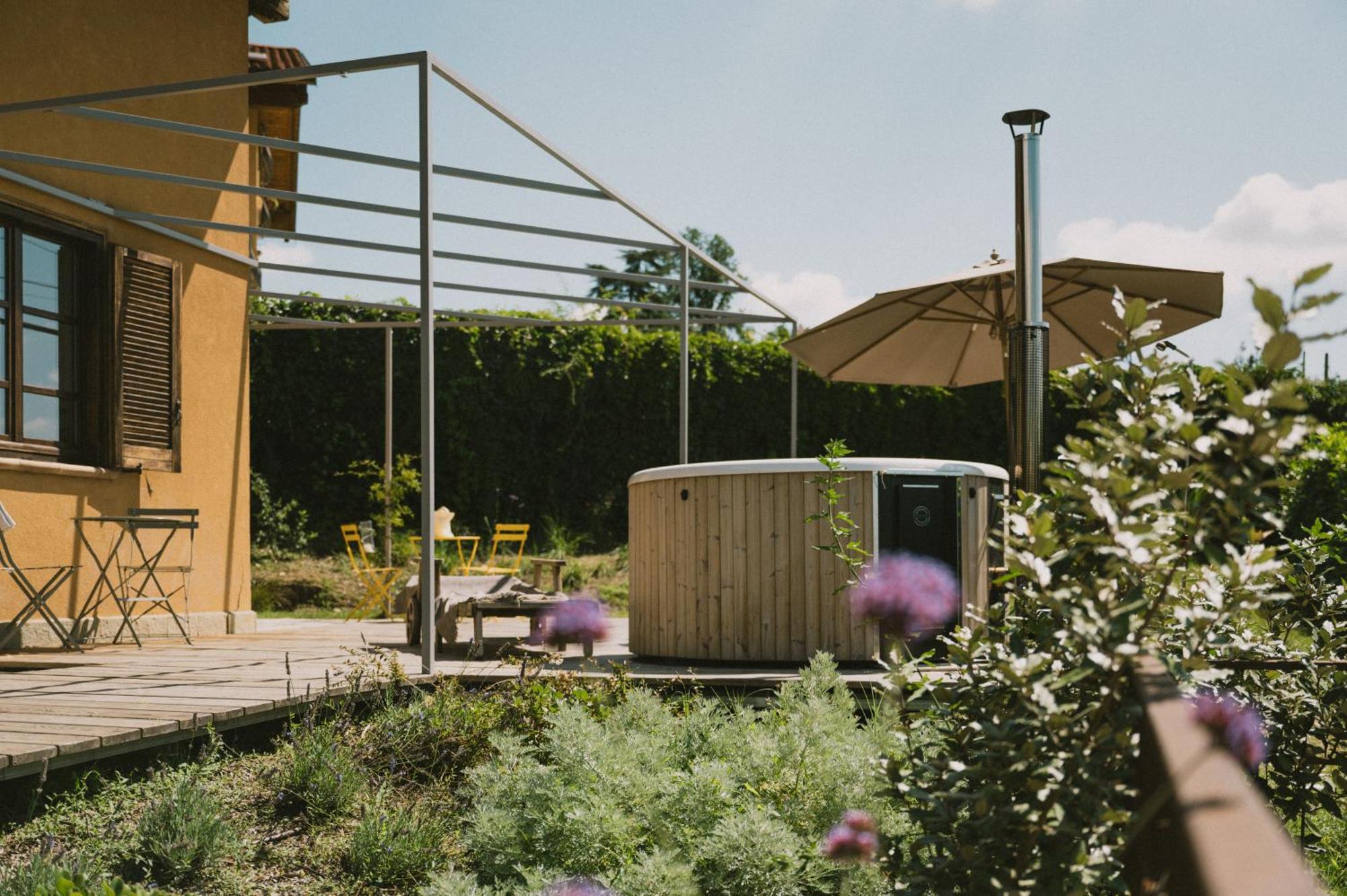 Casa Kiko Pecetto Bed & Breakfast エクステリア 写真